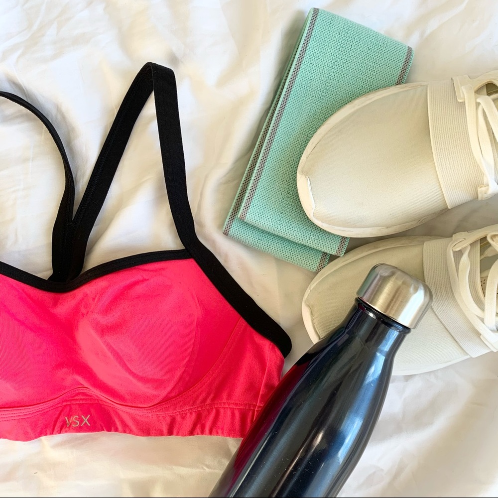 Victoria’s Secret Activewear Wired PINK Sports Bra